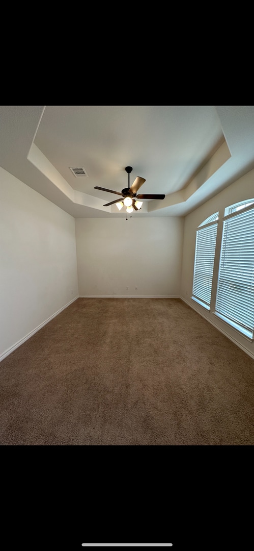 Building Photo - Charming Home with beautiful Features and ...