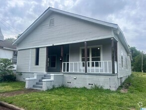 Building Photo - 309 Iota Ave S