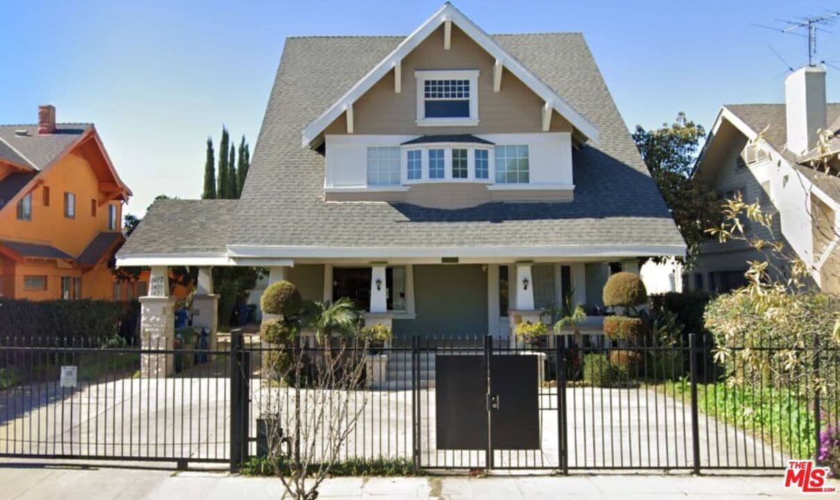 Primary Photo - 1417 12th Ave