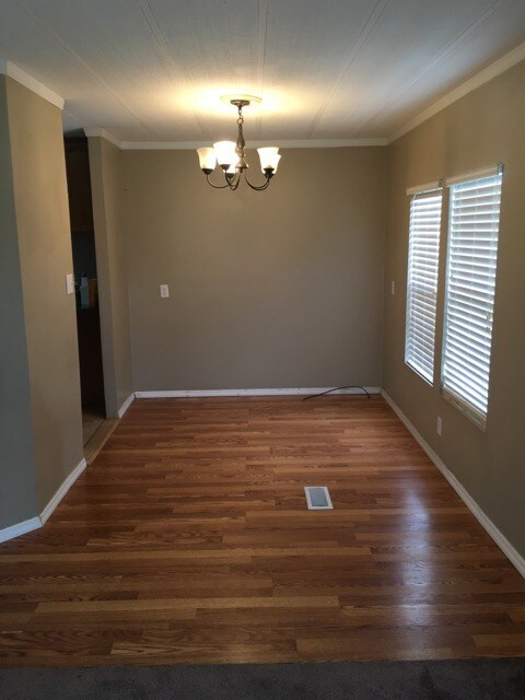 Building Photo - 27205 SW 46th Ave