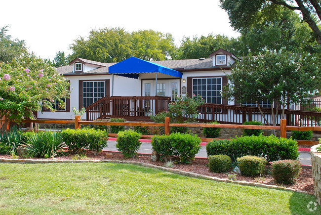 Foto del edificio - Cottonwood Grove