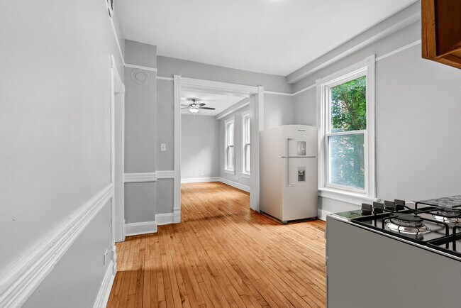 Foto del edificio - 2607 W Haddon Ave