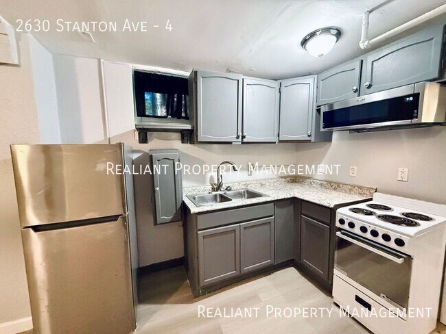 Foto del edificio - 2630 Stanton Ave