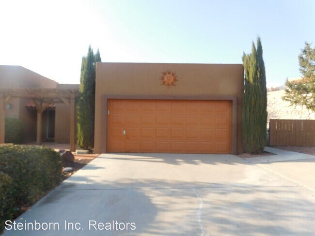Foto del edificio - 3 br, 2 bath House - 2252 Laramie Dr.