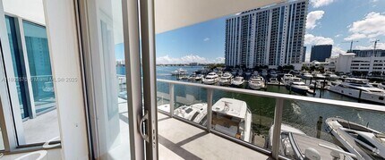 Building Photo - 17301 Biscayne Blvd