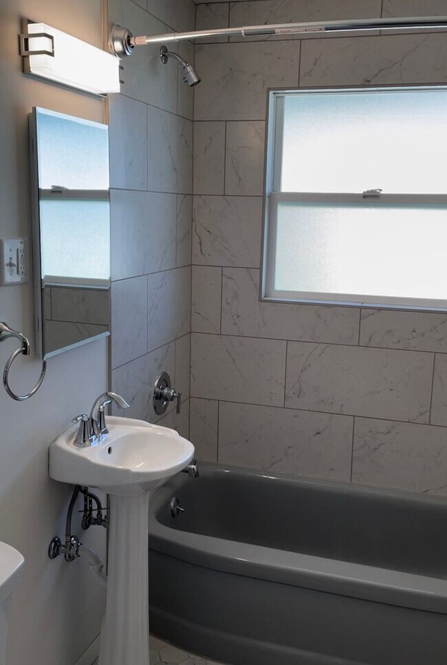 Building Photo - Beautiful 3 Bedroom Home in Ellensburg