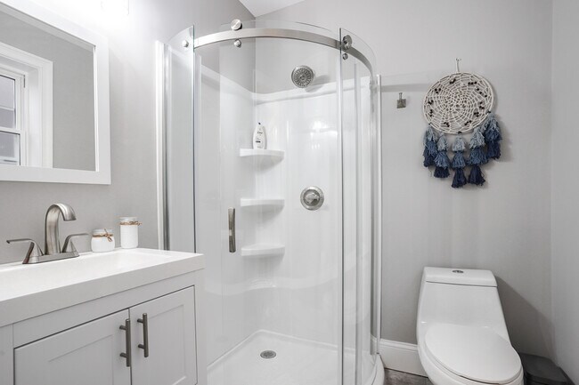 Building Photo - Babcock Street