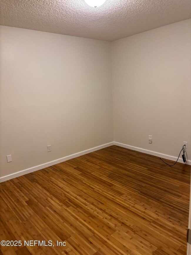 Building Photo - 651 Selva Lakes Cir