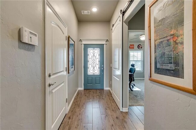 Foto del edificio - 8309 NW 160th Ct