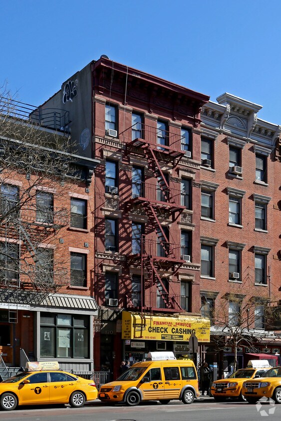 Foto del edificio - 170 First Ave