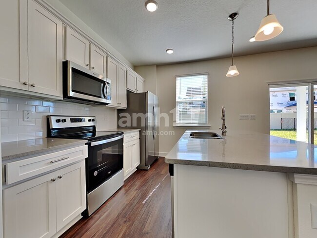 Foto del edificio - 10717 Coleman Rd