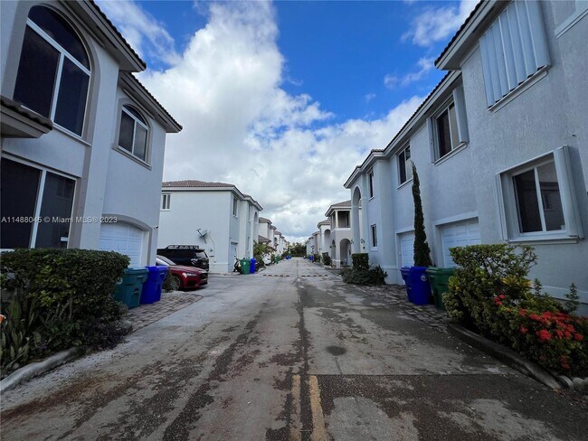 Foto del edificio - 3119 NW 11th St