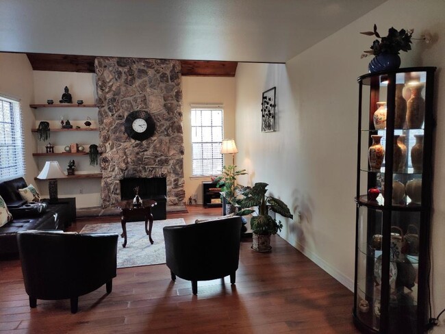 Building Photo - 4131 Loire Dr