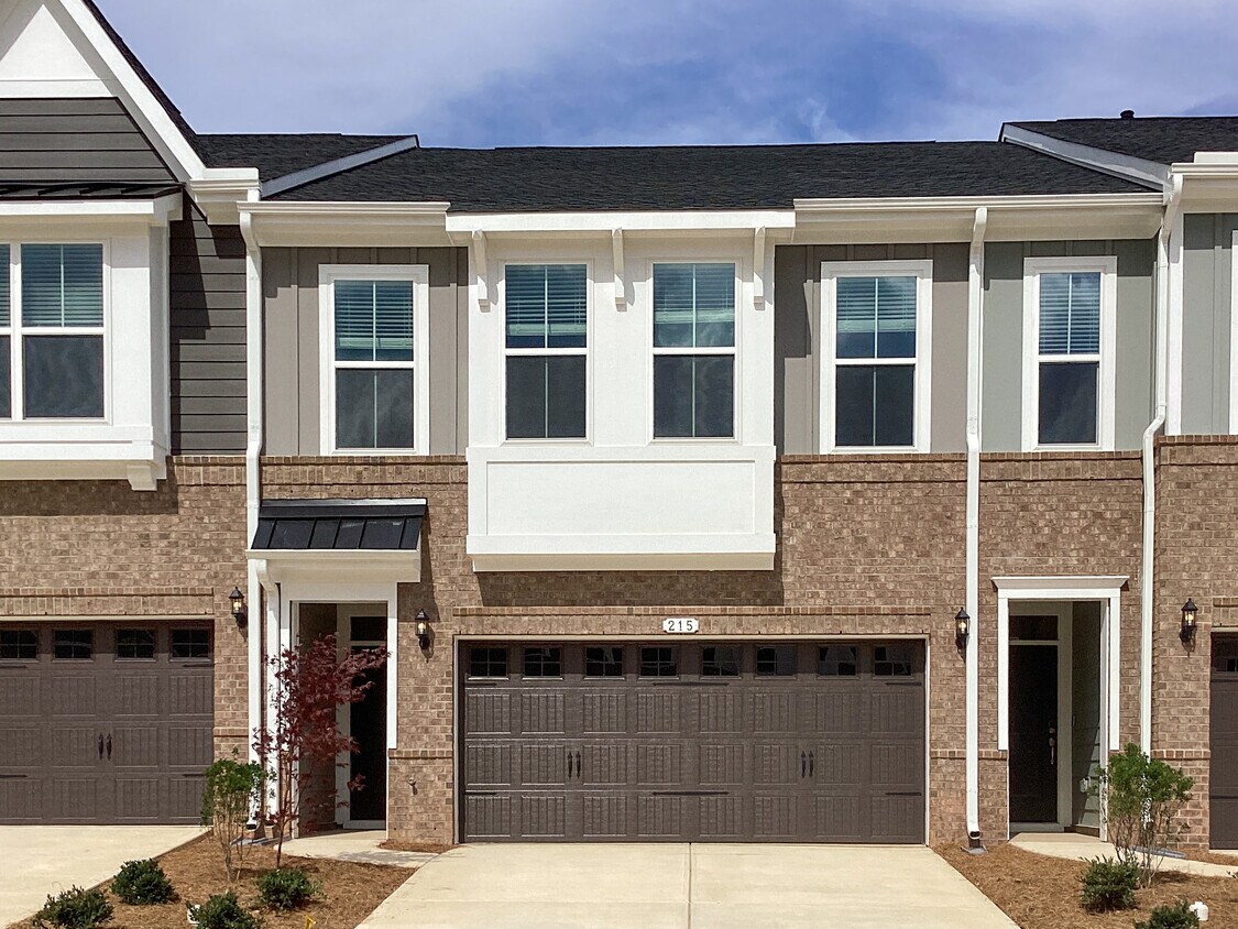 215 Double Tulip Drive House Rental in Holly Springs, NC