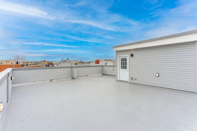 Foto del edificio - 2120 Berges St