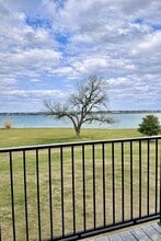 Building Photo - 1882 Signal Ridge Pl