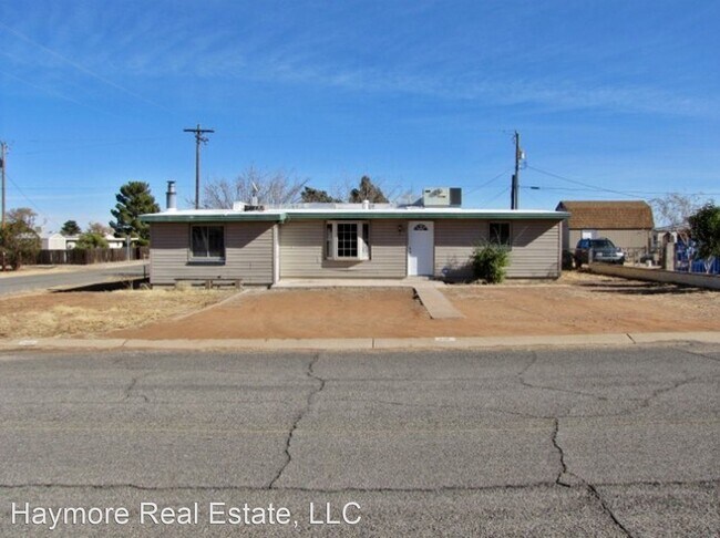 Building Photo - 3 br, 2 bath House - 210 Third Street