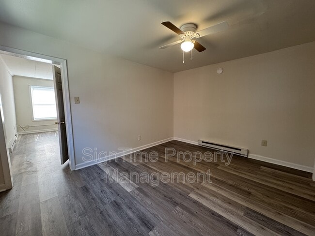 Foto del edificio - 61-69 East Franklin Street - 39 N Locust