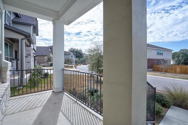 Foto del edificio - 14114 McCoy Lp