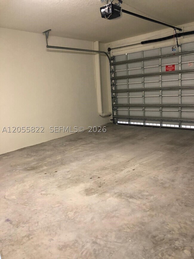 Foto del edificio - 10309 NW 66th St