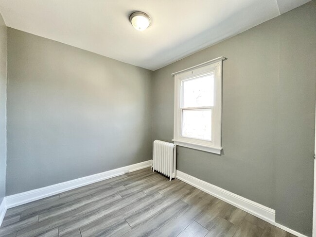 Building Photo - 5325 Van Alstyne Pl