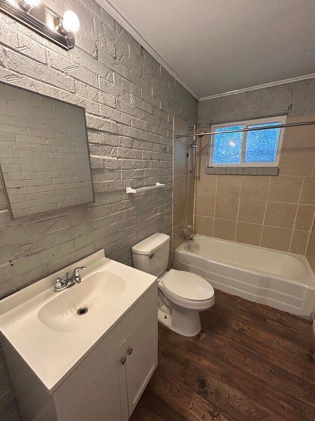 Foto del edificio - 400-402 Dyer