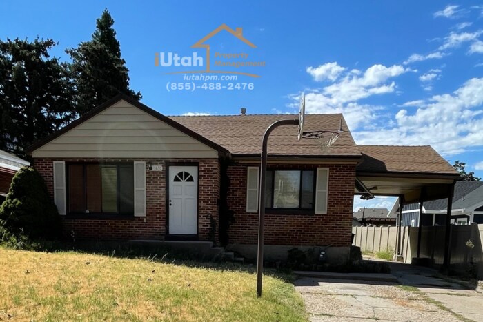 Foto principal - 4 bdrm 2 bth Home