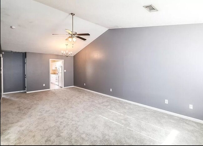 Building Photo - 1721 Elizabeth St