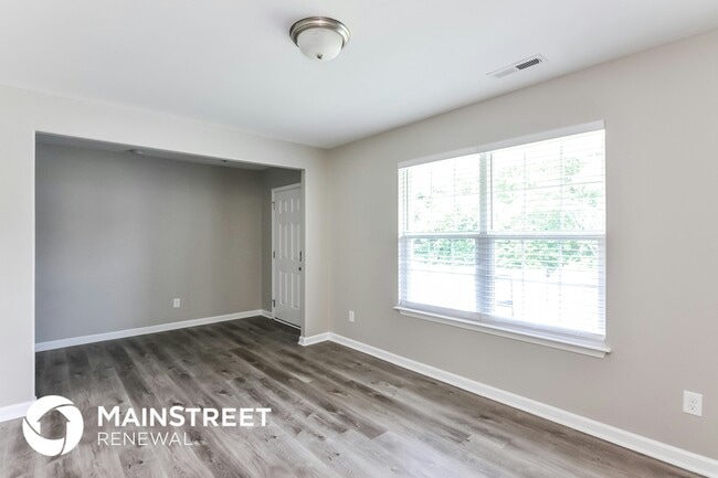 Building Photo - 817 Leatherstone Ln