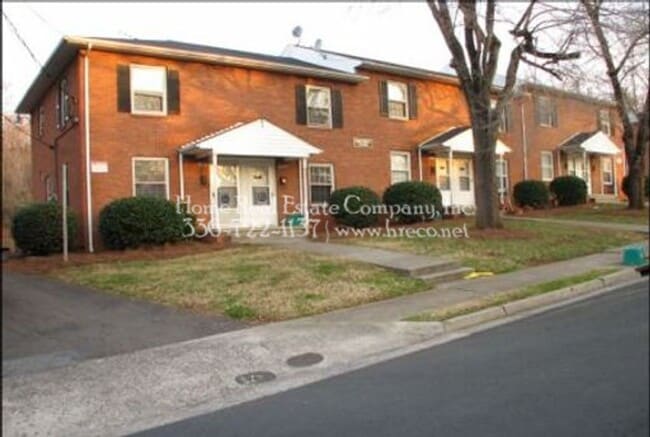 Photo - 1601 W Northwest Blvd Apartment