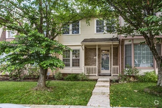 Building Photo - 2021 Hickory Hill Ln