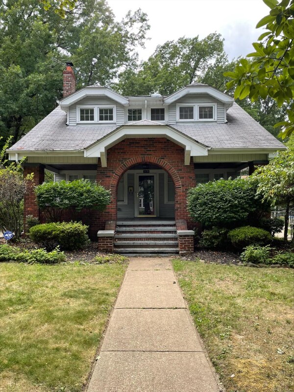 1170 Yellowstone Rd, Cleveland Heights, OH 44121 House Rental in