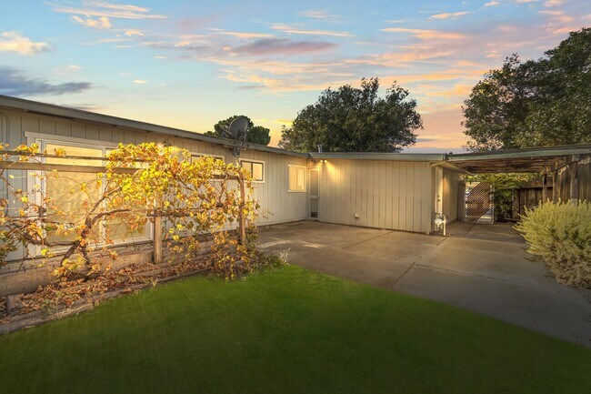 Foto del edificio - 2 Dawn Dr