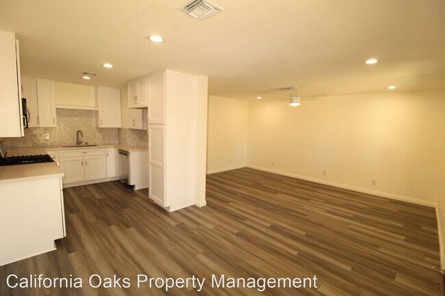 Foto del edificio - 2 br, 1 bath House - 577 Thoreau Lane