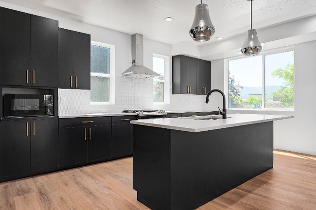 Photo - 487 W 620 N Townhome