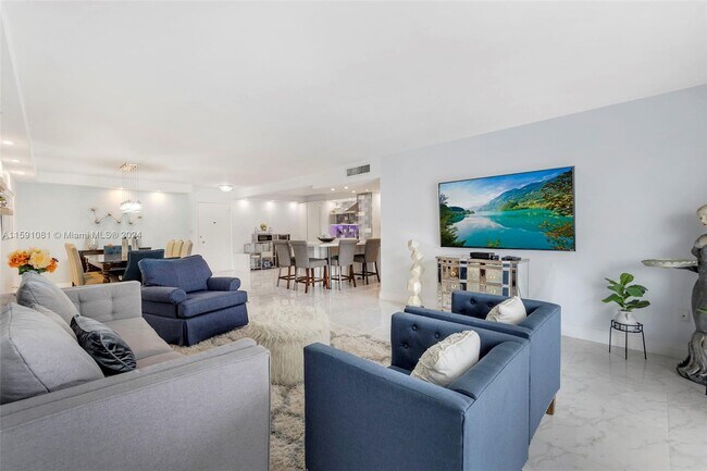 Building Photo - 1401 S Ocean Dr