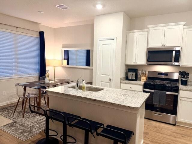 Foto del edificio - 429 Sunny Highlands Dr