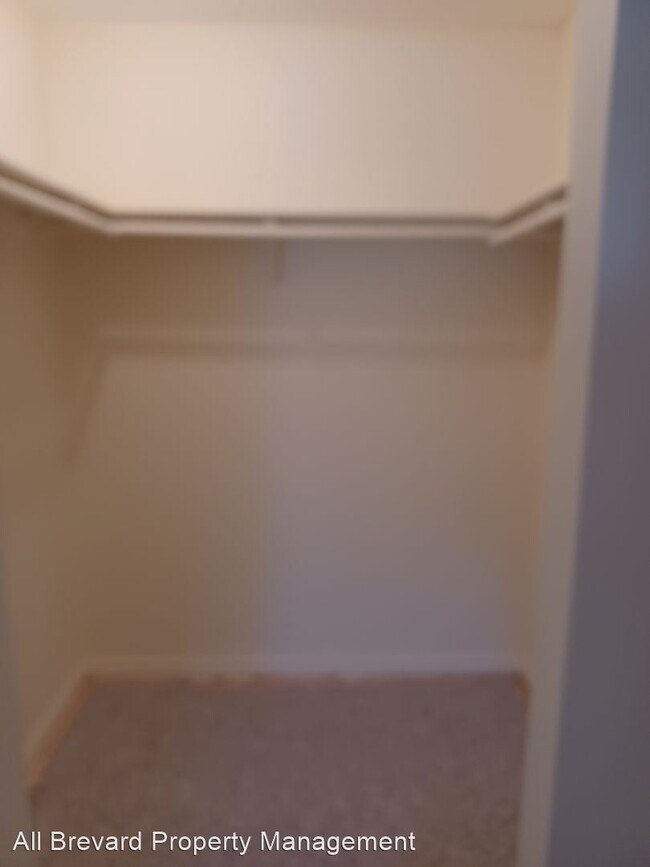 Foto del edificio - 2 br, 2 bath House - 1400 Baytree Dr NE #101