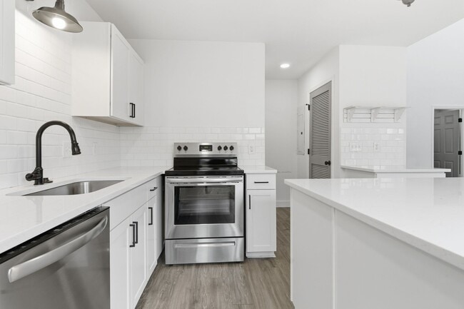 Building Photo - 4858 Quail Run