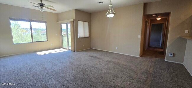 Foto del edificio - 12050 N Panorama Dr