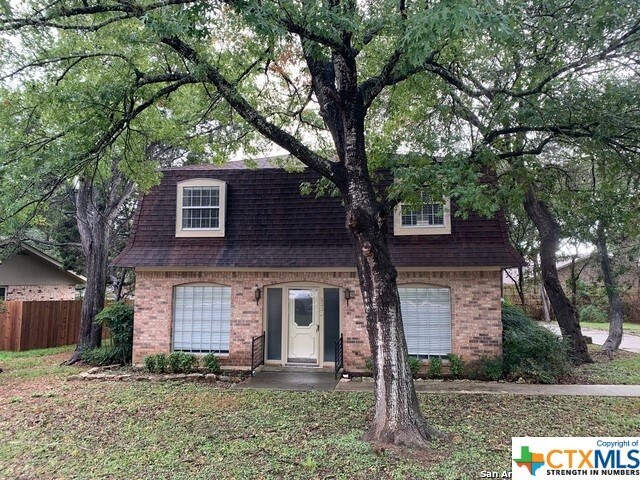 Building Photo - 833 Timber Dr