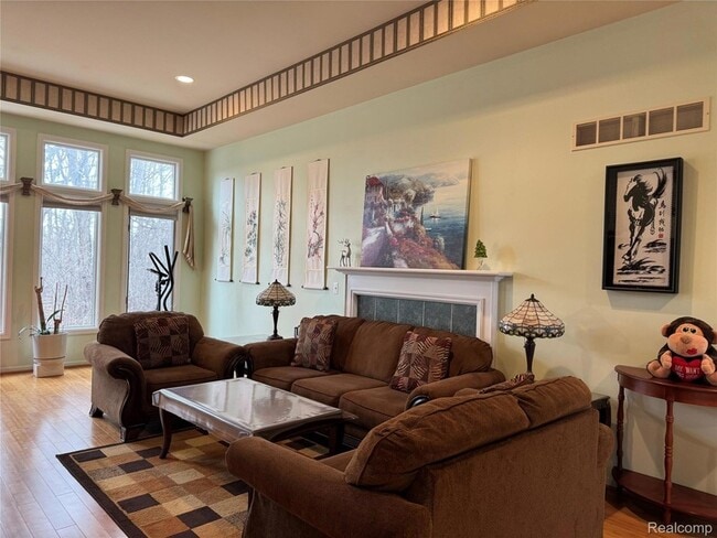 Foto del edificio - 40342 Riverbend Dr