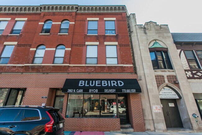 Foto del edificio - 2863 N Clark St