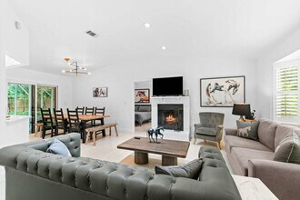 Building Photo - 1844 NW 42nd Ave