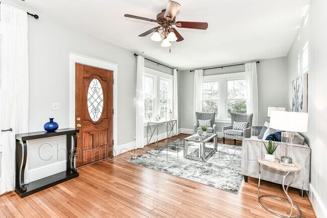 Building Photo - 3205 N Pershing Dr
