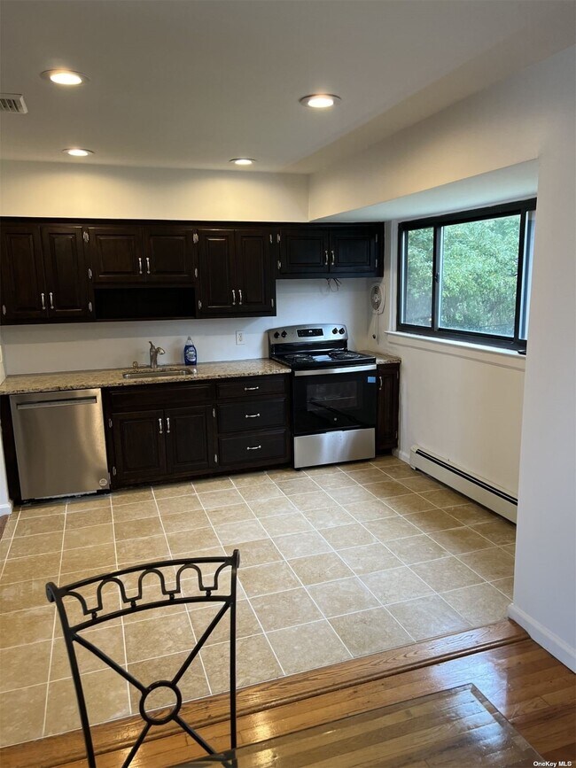 Foto del edificio - 61 Colony Ln