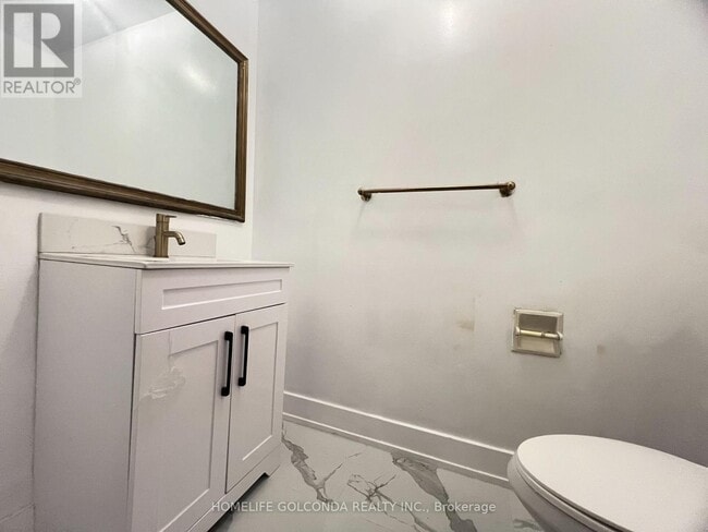 Building Photo - 277 Huntington Ridge Dr