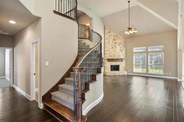 Foto del edificio - 4701 Waterford Glen Dr