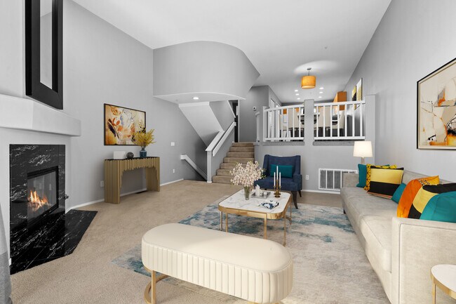 Living rm w/furniture - 984 Alpine Terrace