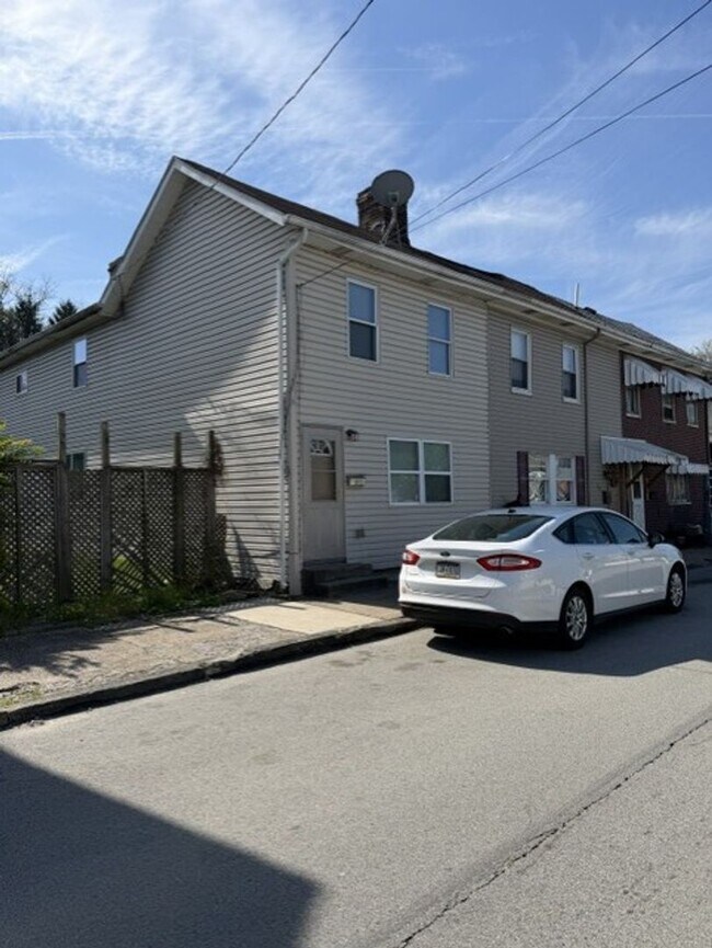 Foto del edificio - Town house